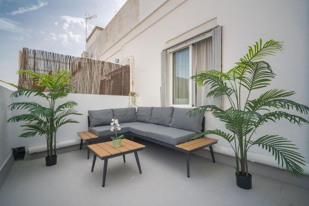 Atico Ispal Con Terraza En Centro Sevilla Bagian luar foto